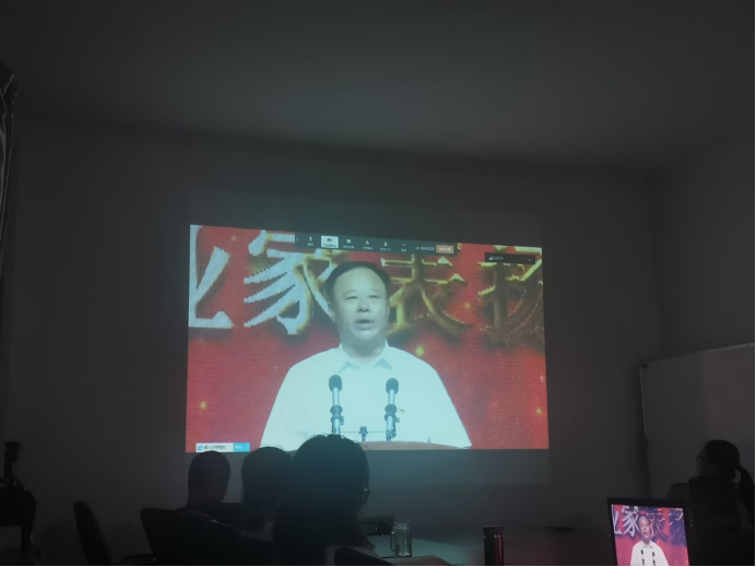 公司組織經理團隊學習臨淄區優秀企業家標桿精神